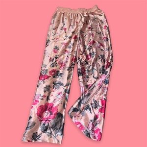 NWT Victoria’s Secret Floral Sleep Pants